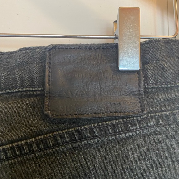 Vintage Levi’s 511 Black distressed jean shorts - Picture 6 of 14